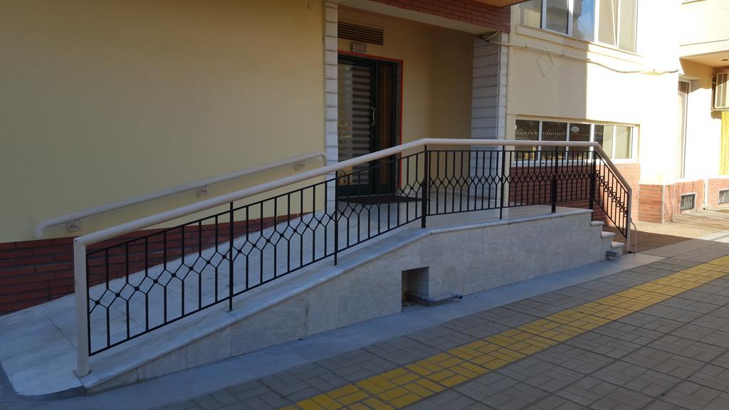 Stella Family Apartments Sindos Экстерьер фото